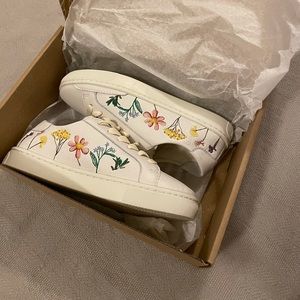 Soludos NIB 6 sneakers